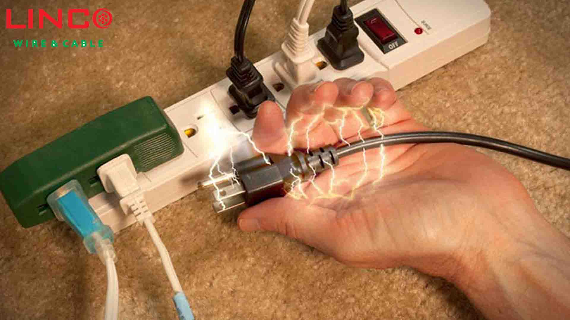 علت داغ شدن سیم و کابل در ساختمان (بررسی خطرات و راهکارهای پیشگیری)